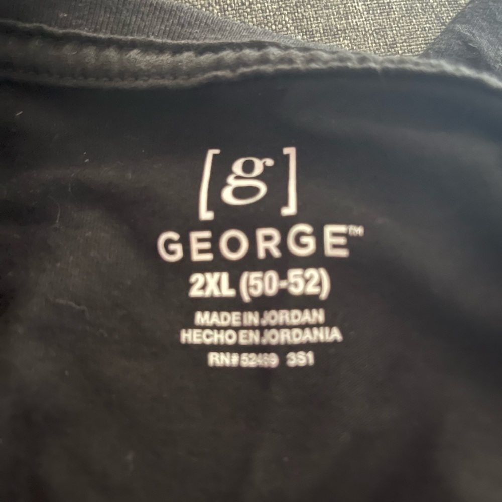 black tee - Picture 2 of 2